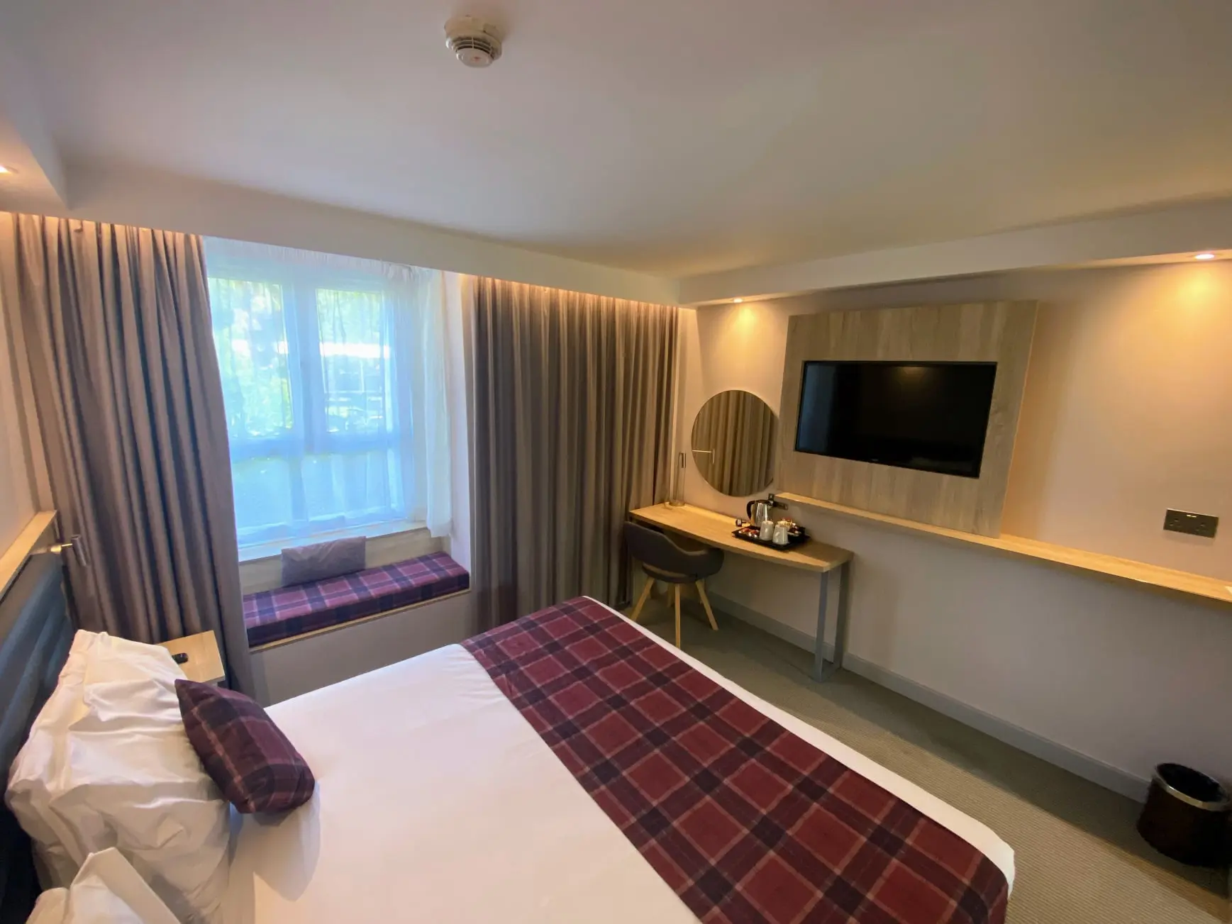 Superior Double Room Watermill Hotel